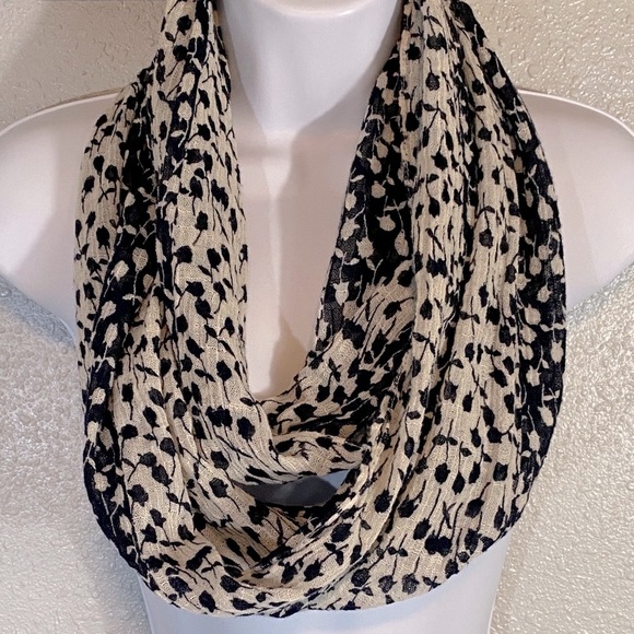 Talbots Navy Blue and White Floral Infinity Scarf - Picture 1 of 5
